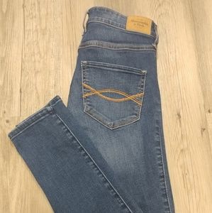 Abercrombie & Fitch skinny jeans size 4 Slim fit